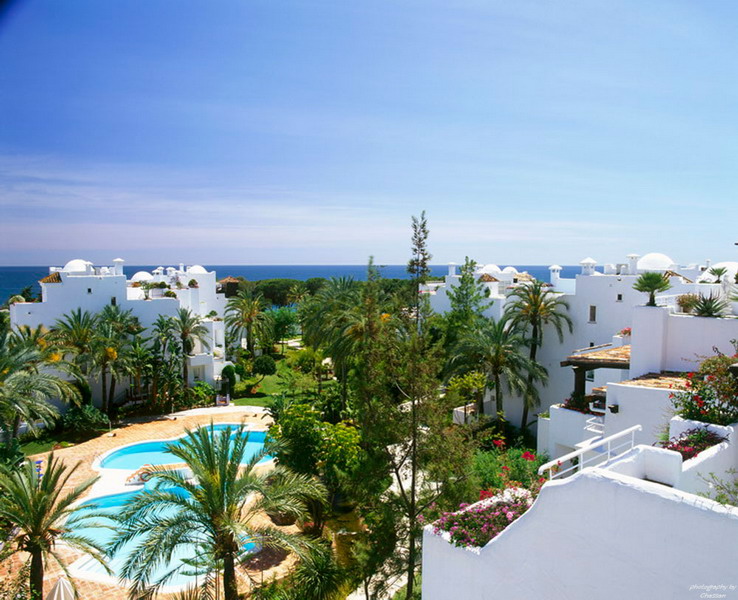 Alhambra del Mar Melvin Villarroel